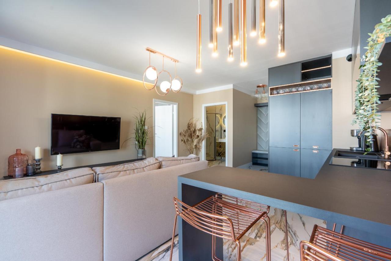 Apartament Golden Rose Gdańsk Exteriör bild